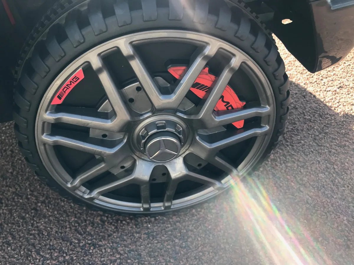Mercedes-Benz G63 AMG Elektrische Kinderauto 12V - Zilver