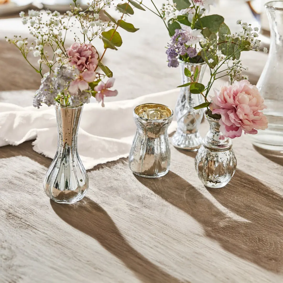 Loberon Maelie Decoratieve Vaas - 4 Stuks Antiekzilverkleurig - afbeelding 6 van 6