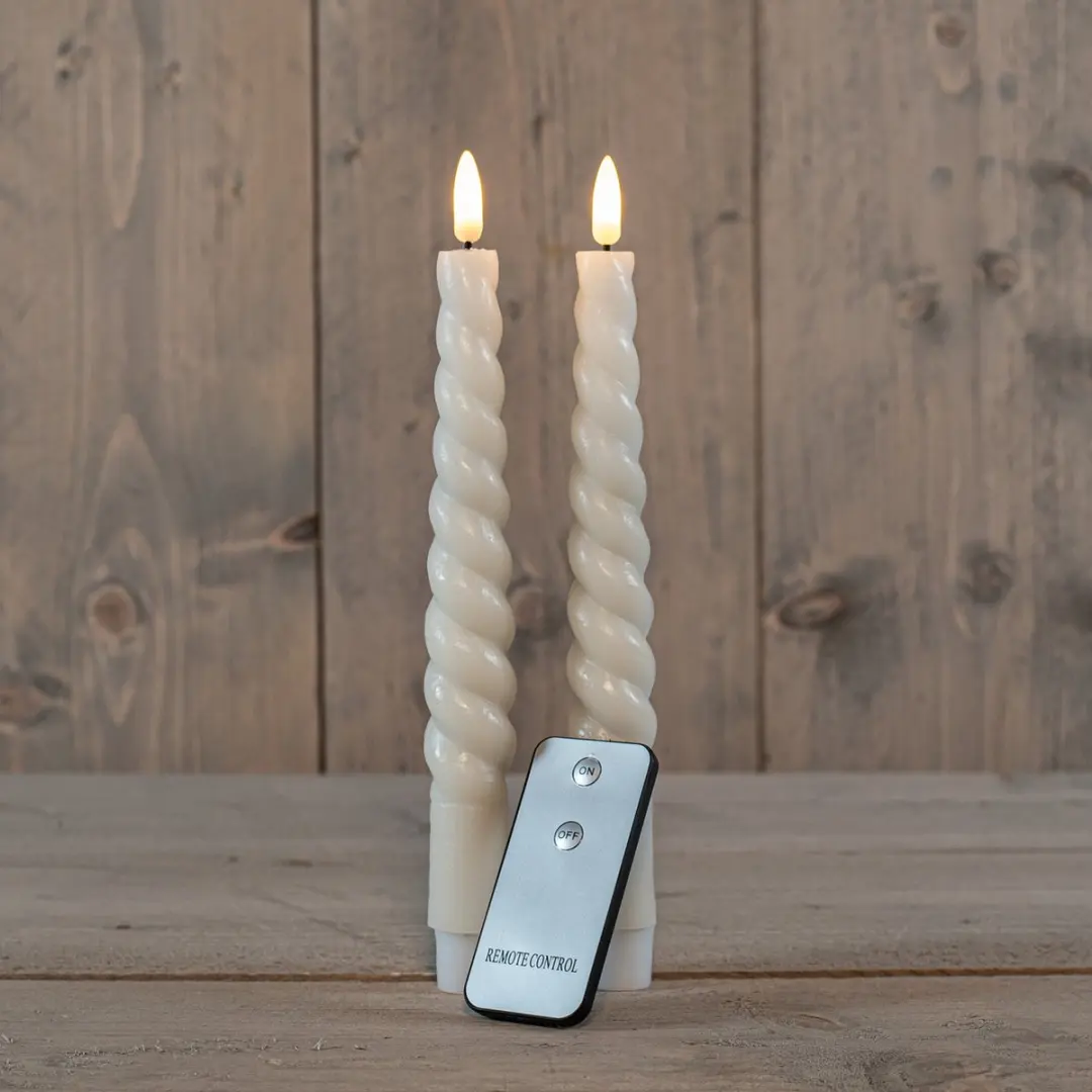 Anna's Collection LED Dinerkaarsen Swirl 23cm - 2 Stuks - afbeelding 3 van 5