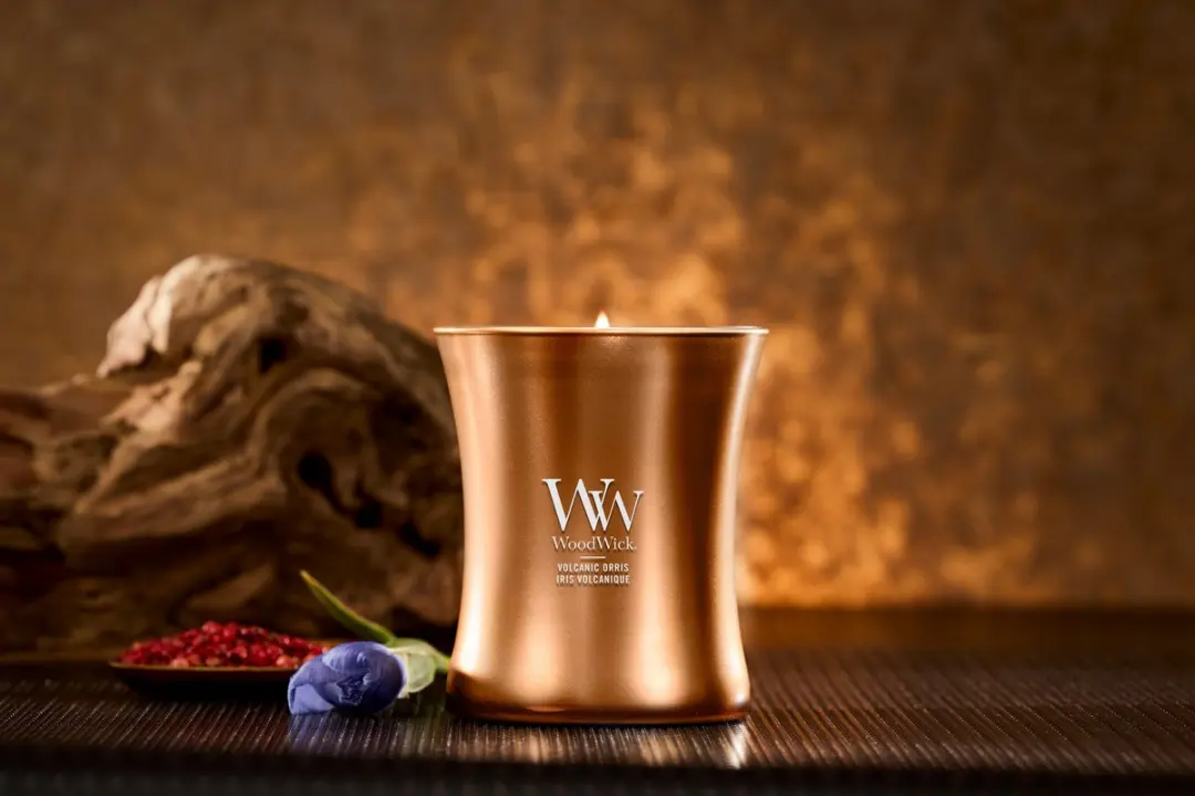 WoodWick Precious Metals Volcanic Orris Geurkaars - Brons - afbeelding 3 van 5