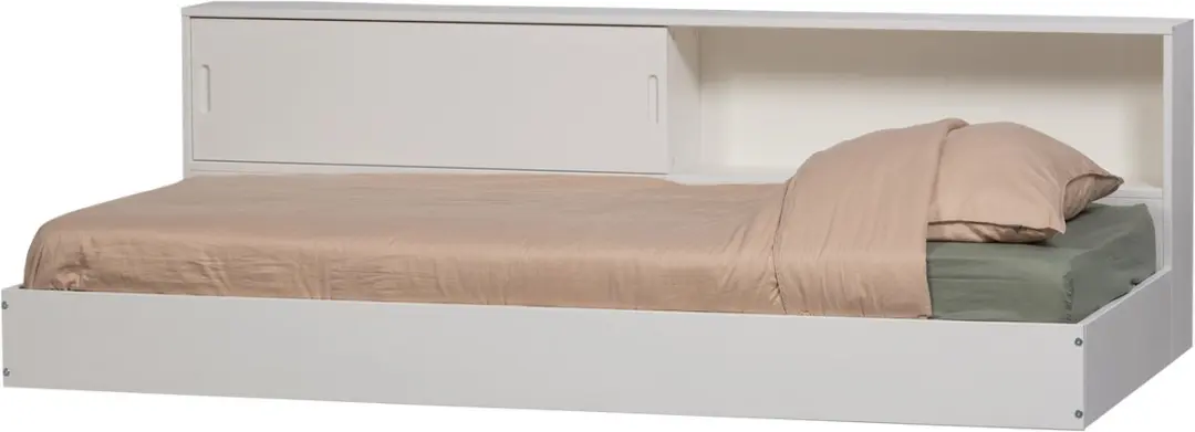 WOOOD Carter Bed