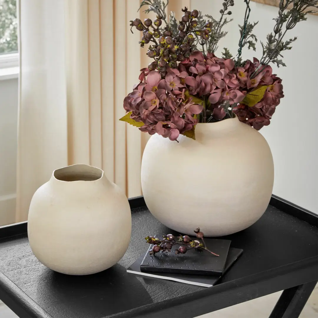 Loberon Fleurons Vaas - 2 Stuks Beige - afbeelding 4 van 6