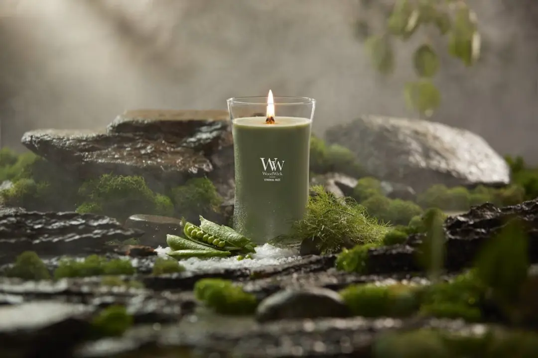 WoodWick Ethereal Haze Geurkaars 610G - Groen - afbeelding 5 van 6