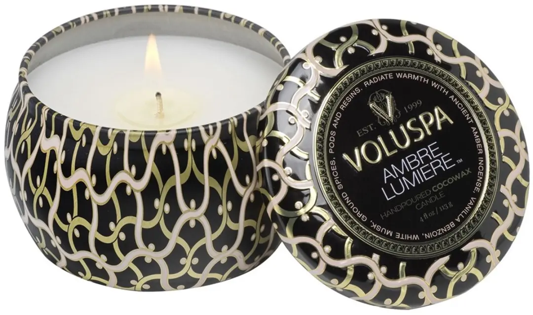 Voluspa Maison Noir Ambre Lumiere Geurkaars 113g - afbeelding 2 van 2