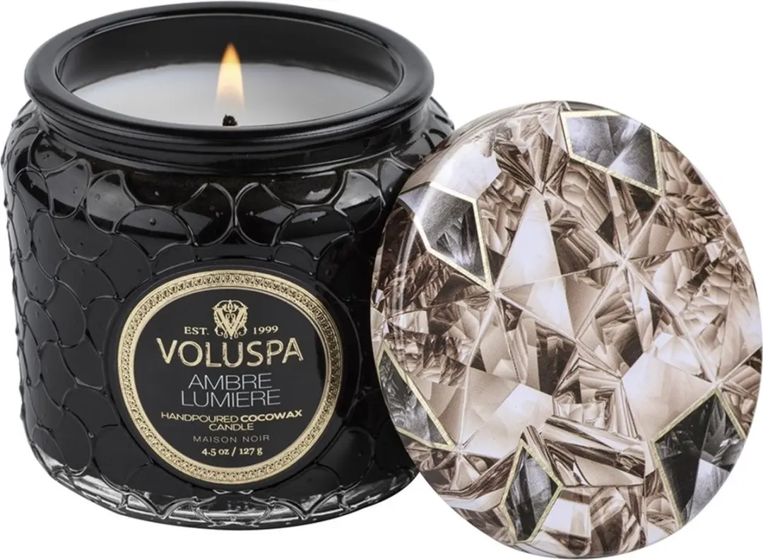 Voluspa Ambre Lumiere Geurkaars 127g - afbeelding 2 van 2
