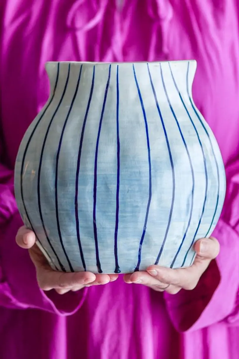 Bloomingville Esra Vaas Aardewerk - Blauw - afbeelding 5 van 5