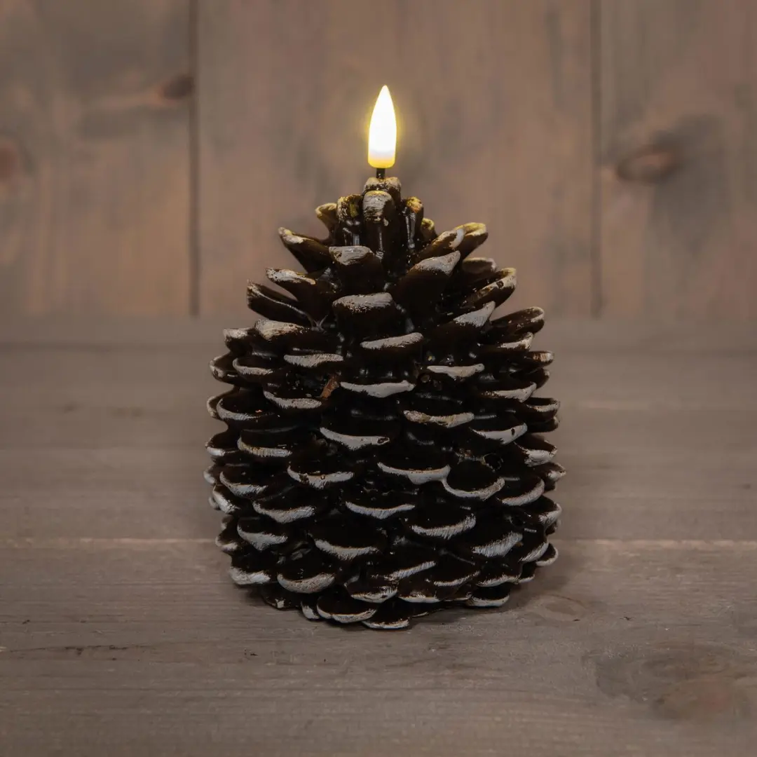 Anna's Collection LED Dennenappel Kaars Bruin 12.5x10.5cm - afbeelding 3 van 4
