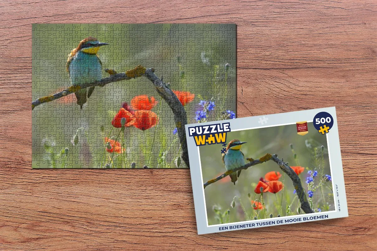 PuzzleWow Legpuzzel Een Bijeneter tussen de mooie bloemen 500 Stuks - Multicolor
