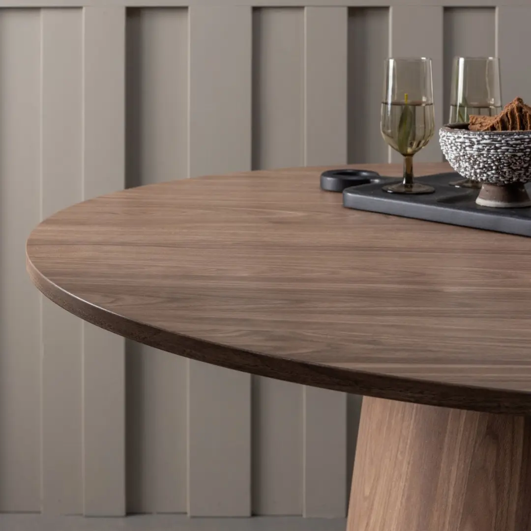 WOOOD Maan Eettafel Walnoot Ø120cm - afbeelding 5 van 6