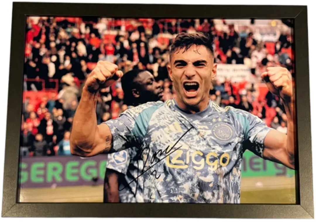 Lucas Rosa AFC Ajax Actie Foto