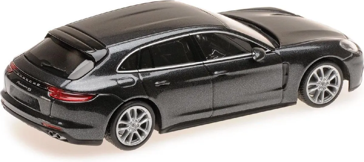 Porsche Panamera Sport Turismo 4E-Hybrid 2017 Minichamps 1:43