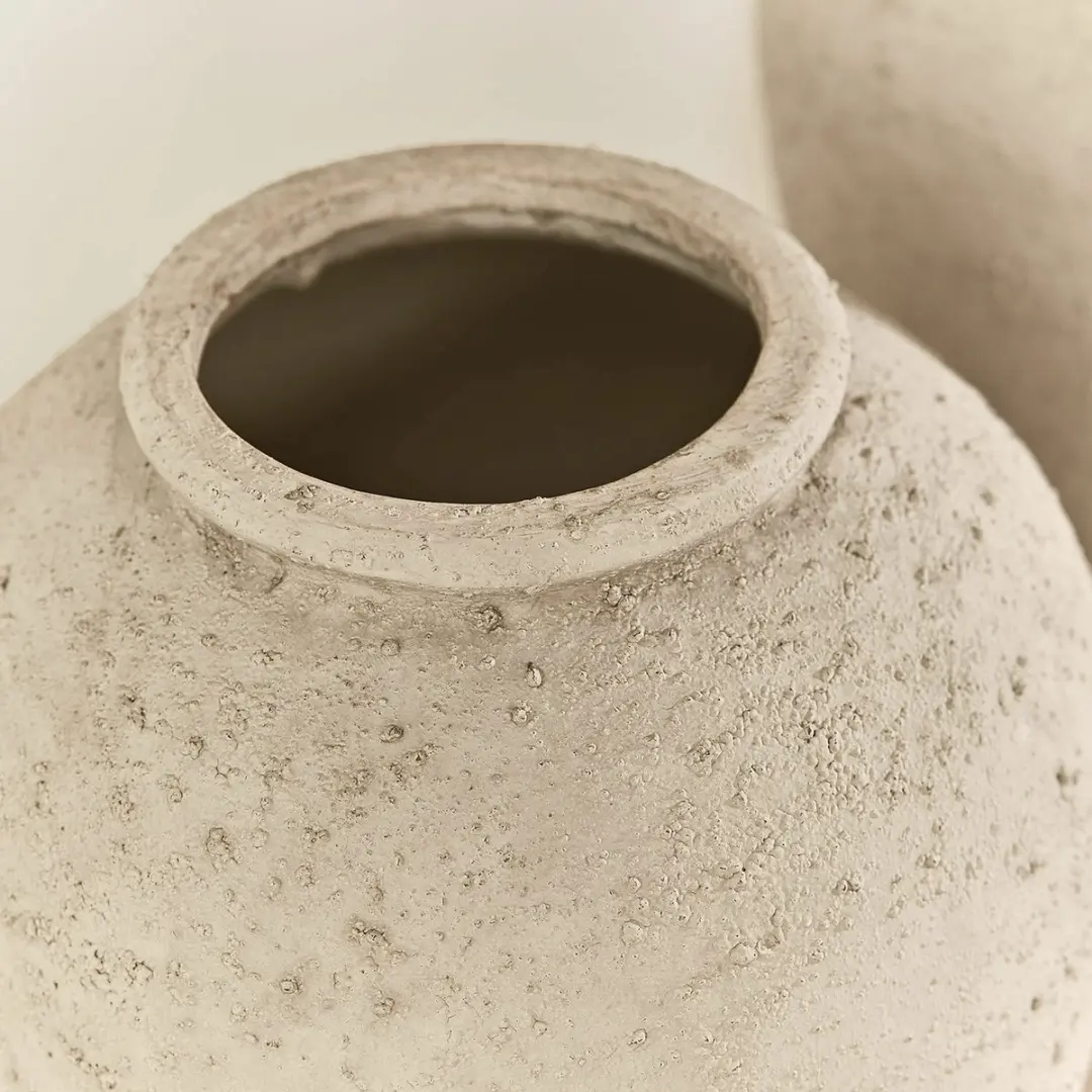 Loberon Zaviro Vaas Set - 2 Stuks Taupe - afbeelding 6 van 6