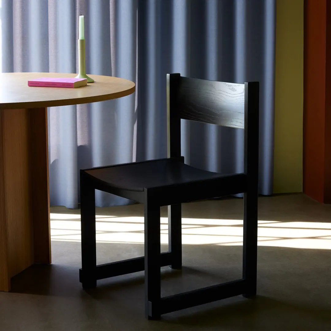 Hübsch Forma Stoel - Zwart - afbeelding 4 van 6