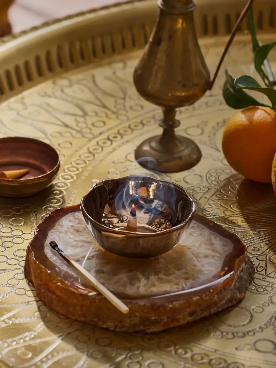 The Ritual of Mehr Geurende Wierookkegels