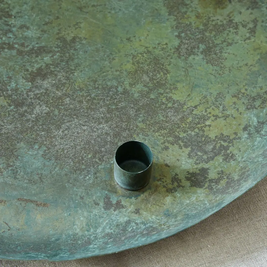 Loberon Valenzas Kaarsenplateau 38cm Antikgrün/Gold - afbeelding 2 van 5