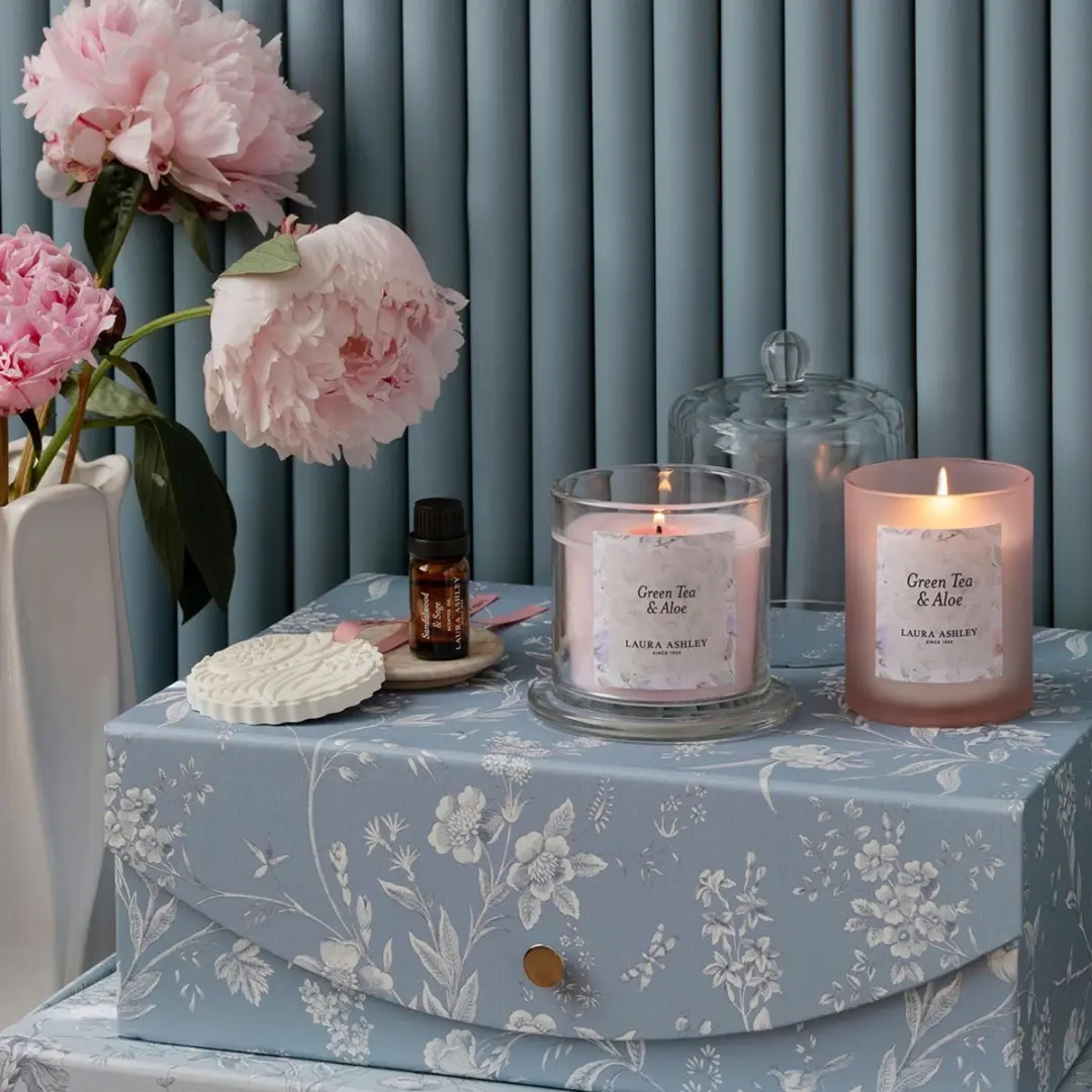 Laura Ashley Geurhanger Sandelhout & Salie - afbeelding 2 van 4