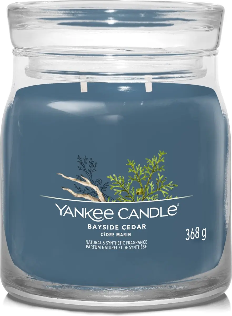 Yankee Candle Bayside Cedar Geurkaars Medium - 50 Branduren - afbeelding 2 van 2