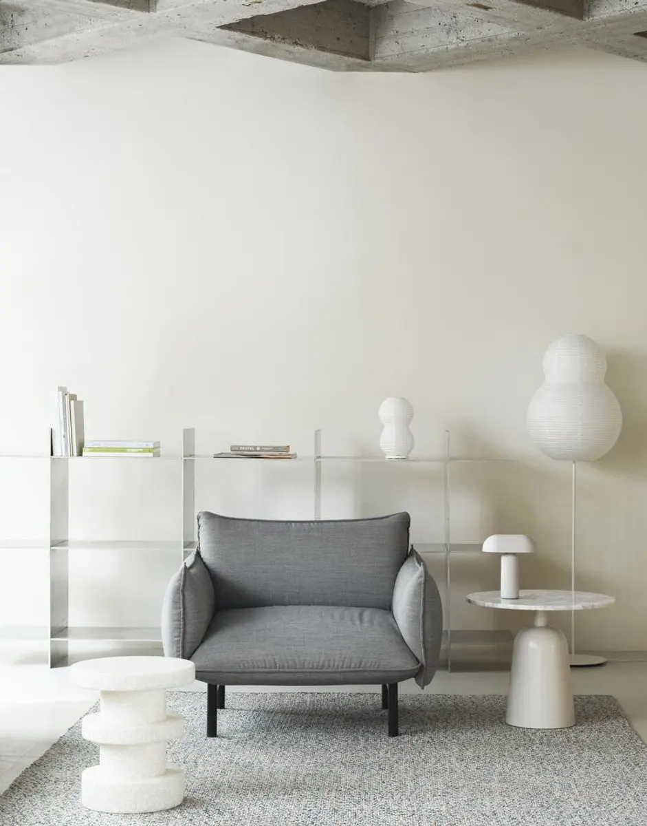 Normann Copenhagen Turn Table Marble Bijzettafel 55cm Wit - afbeelding 3 van 6