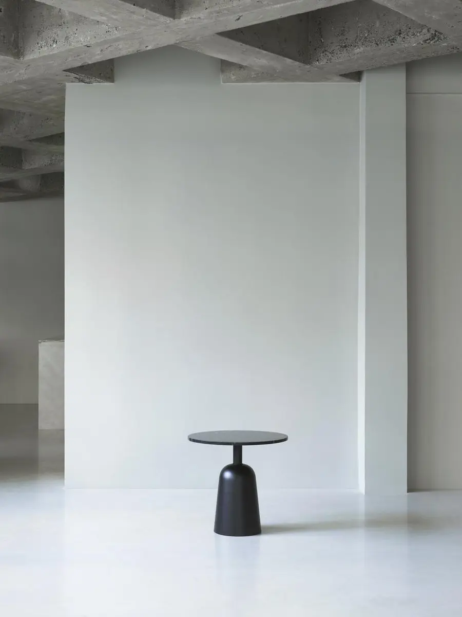 Normann Copenhagen Turn Table Marble Bijzettafel 55cm Wit - afbeelding 6 van 6
