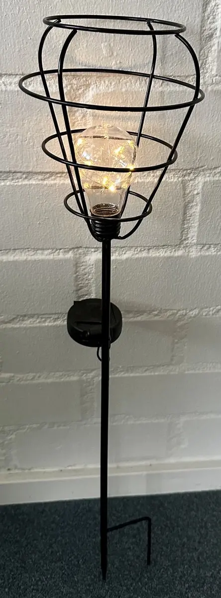 Industriële metalen solarlamp op tuinsteker met bulb LED