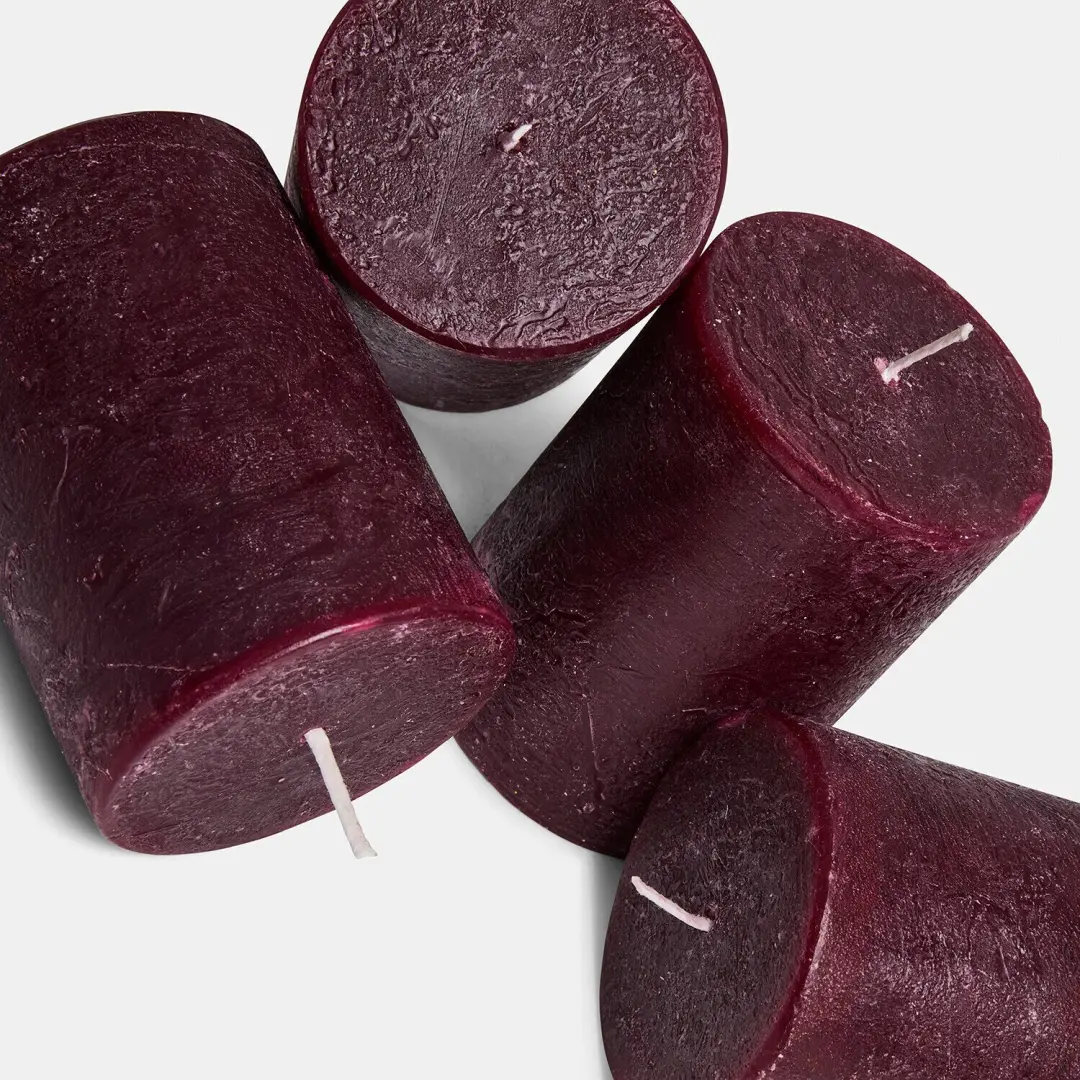 Loberon Virrans Kaarsen - 4 Stuks - Ø6cm - Bordeaux - afbeelding 3 van 4