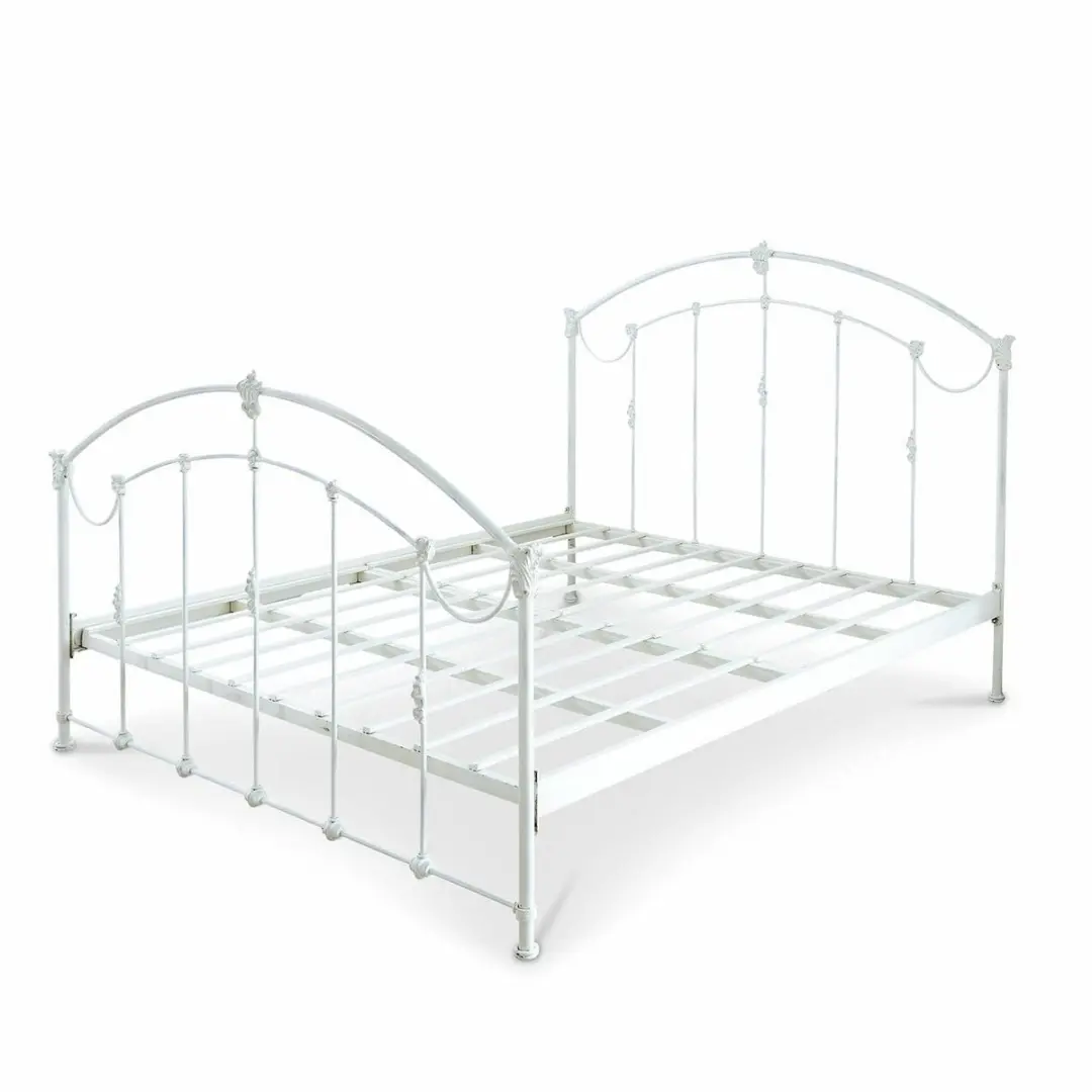 Loberon Bed Canefield Antiekcrème - Eenpersoons 180x200cm - afbeelding 4 van 6