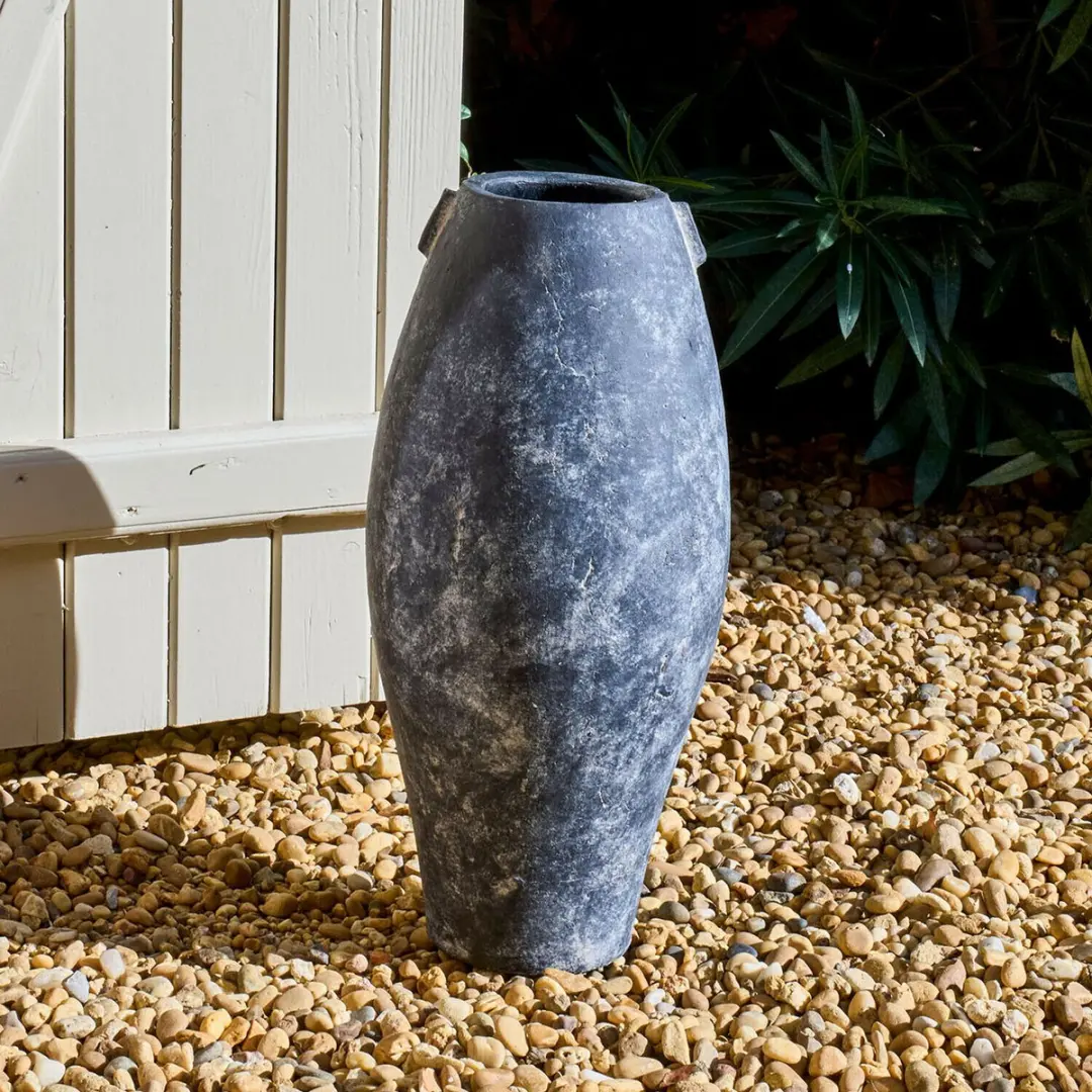 Loberon Vaas Tarenti - 23cm Antiekzwart - afbeelding 6 van 6