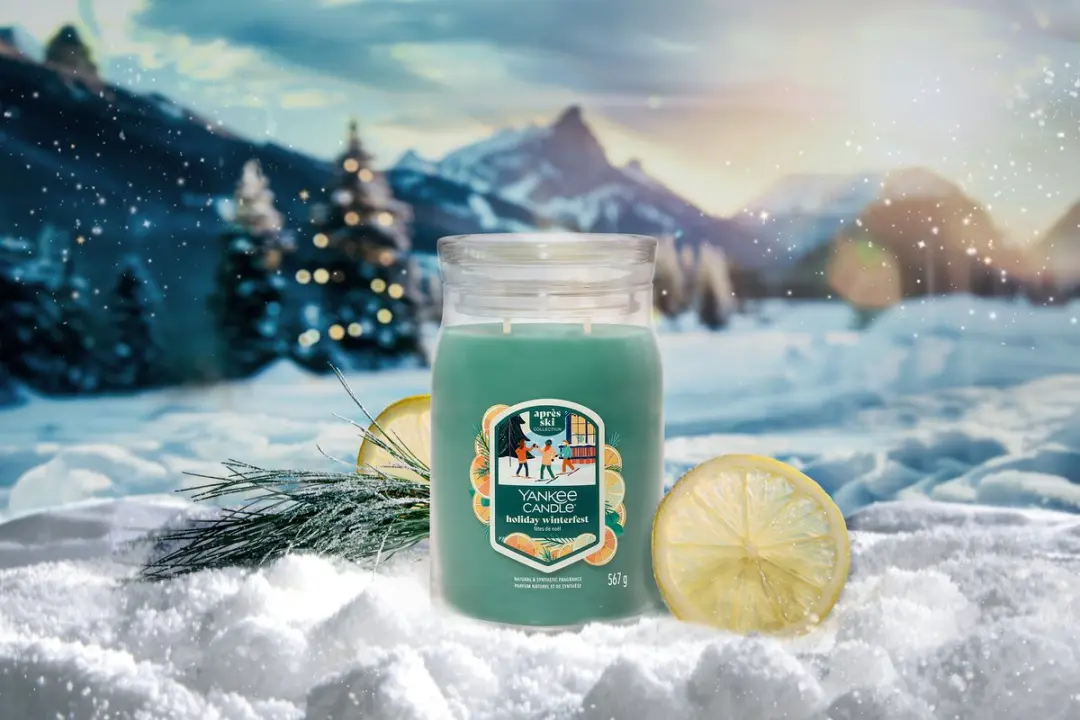 Yankee Candle Holiday Winterfest Geurkaars - 90 Branduren - Groen - afbeelding 5 van 6