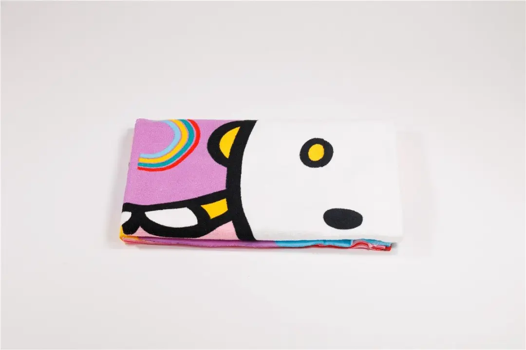 Hello Kitty Strandlaken 70x140cm Multicolor - afbeelding 5 van 6