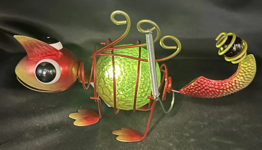 Metaal hangende solarlamp "kameleon"