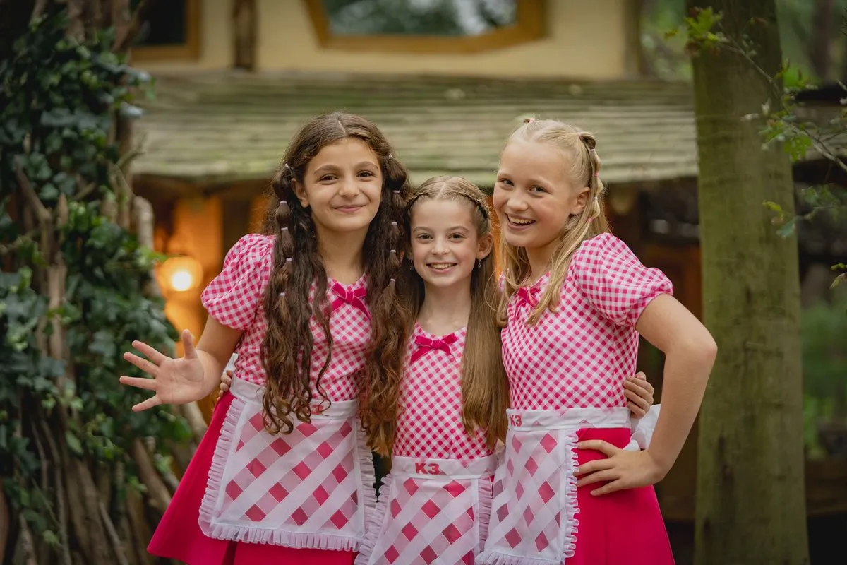 K3 De 3 Biggetjes Verkleedjurk - Maat 152 - Roze