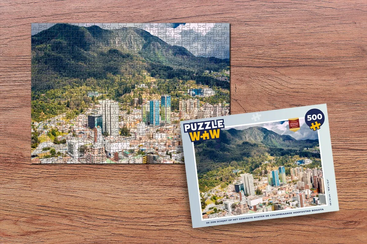 PuzzleWow Legpuzzel De zon schijnt op het gebergte achter Bogota 500 Stuks