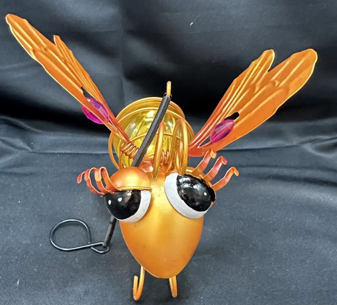 Metaal hangende solarlamp "vlinder"