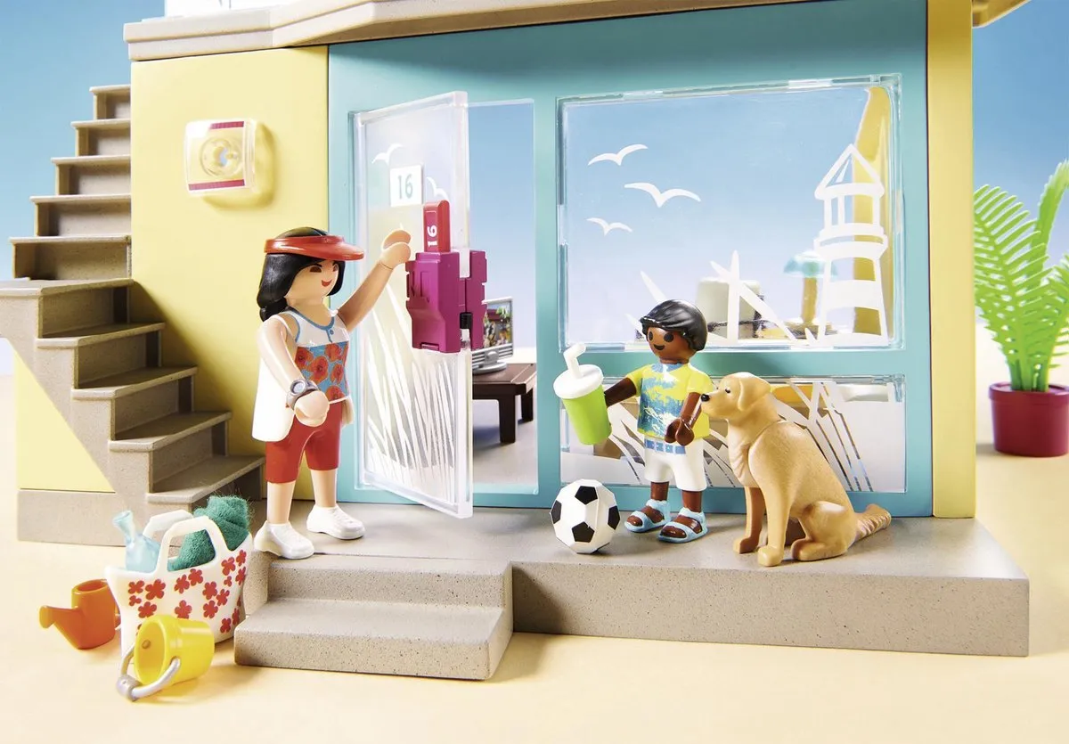 Playmobil Family Fun Strandhotel 70434 - Multicolor