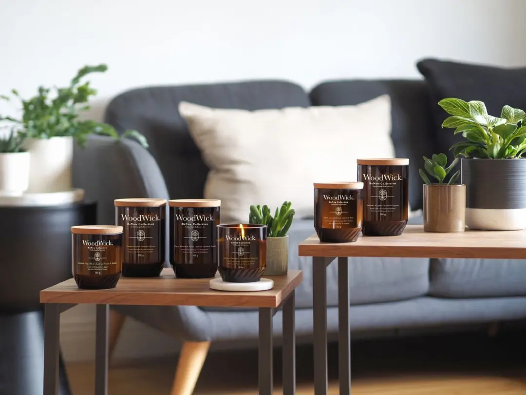 WoodWick ReNew Geurkaars Ginger & Tumeric - 75 uur - afbeelding 2 van 6