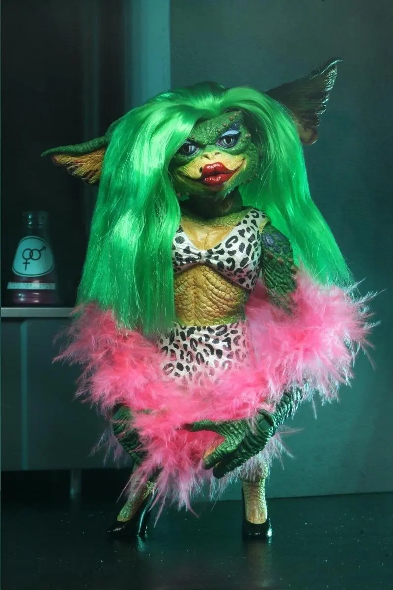 NECA Gremlins 2 Greta Ultimate Action Figure - 15cm - afbeelding 2 van 6