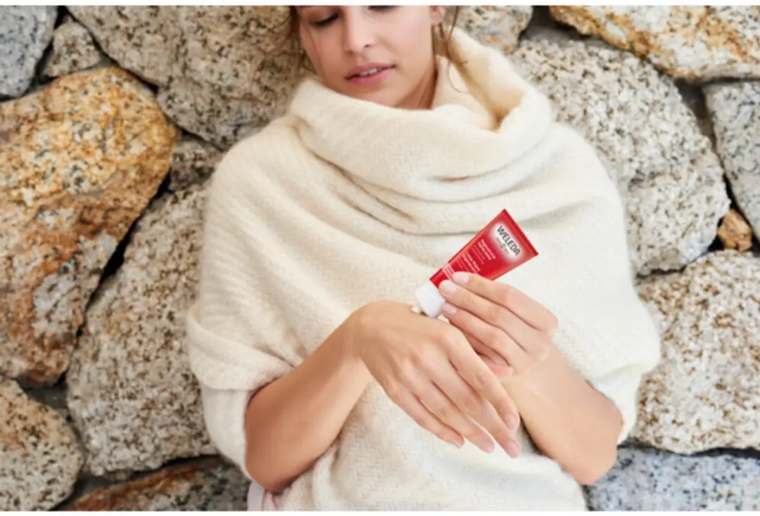 Weleda Granaatappel Handcrème 50ml - 2 Stuks - afbeelding 3 van 6