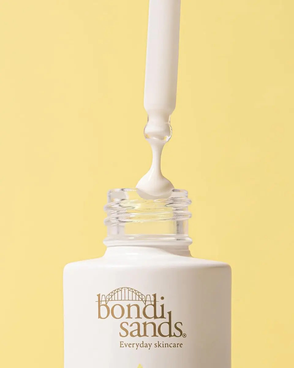 Bondi Sands Sunny Daze Hydraterende SPF 50+ Face Fluid Drops 30ml - afbeelding 2 van 2