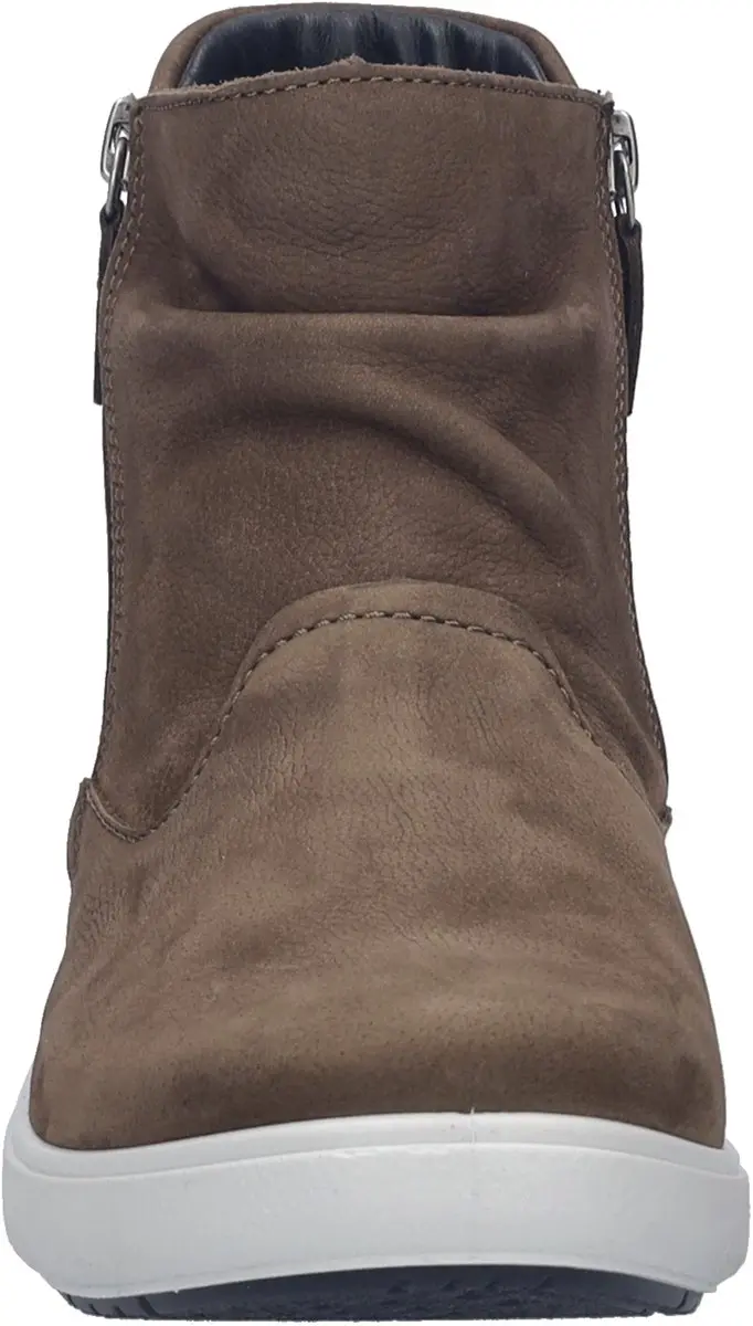 JOSEF SEIBEL Megan 12