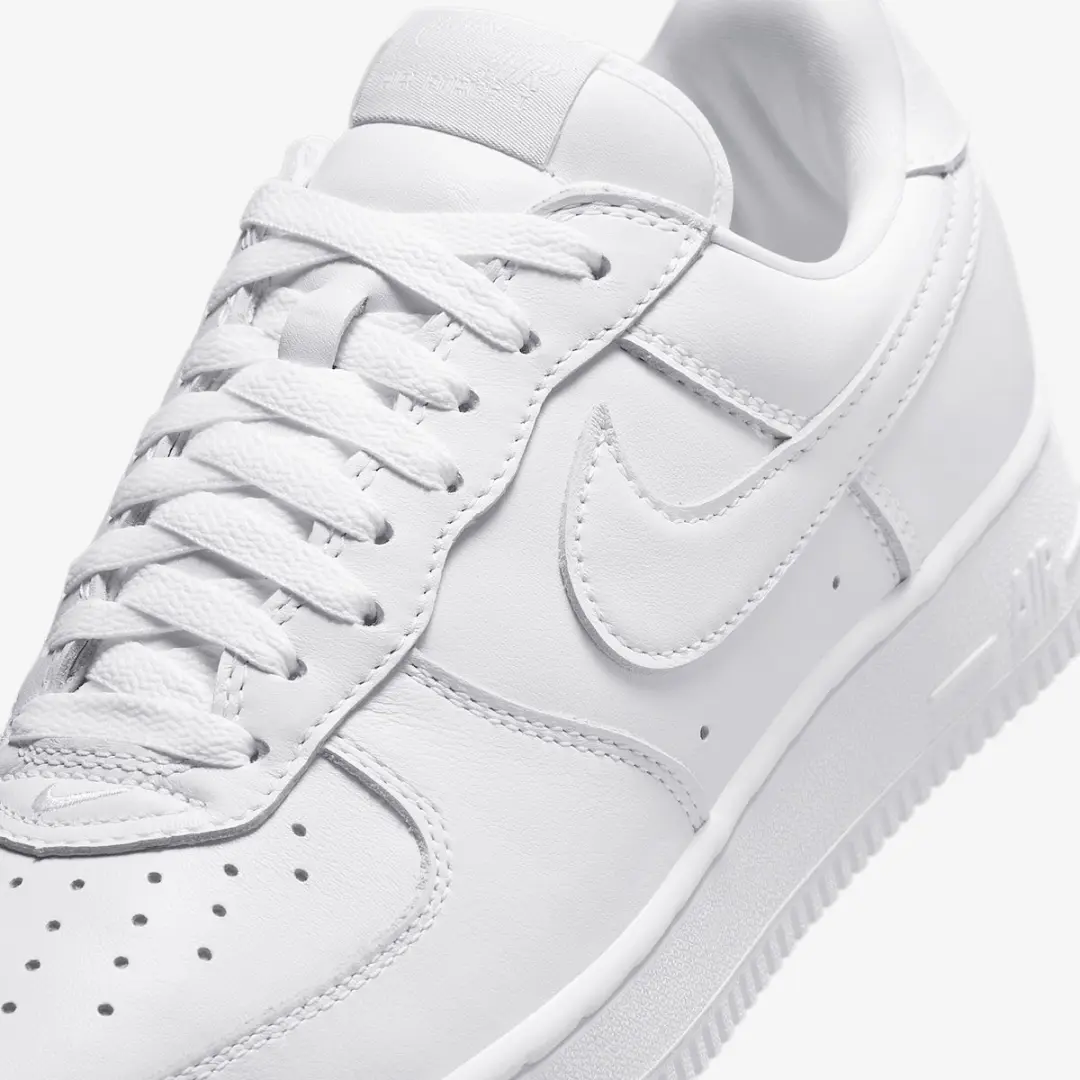 Nike Air Force 1 '01 Sneakers