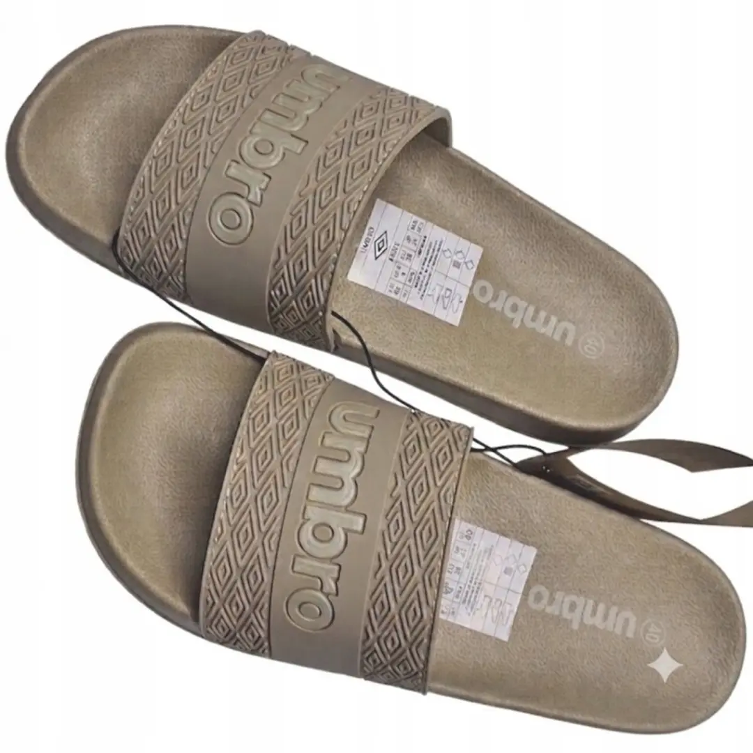 UMBRO Unisex Instappers Beige