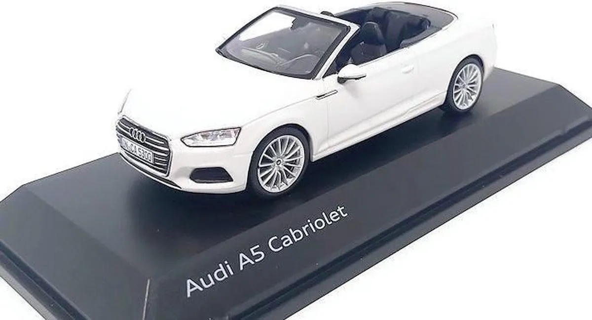 Audi A5 Cabriolet 2017 Modelauto 1/43
