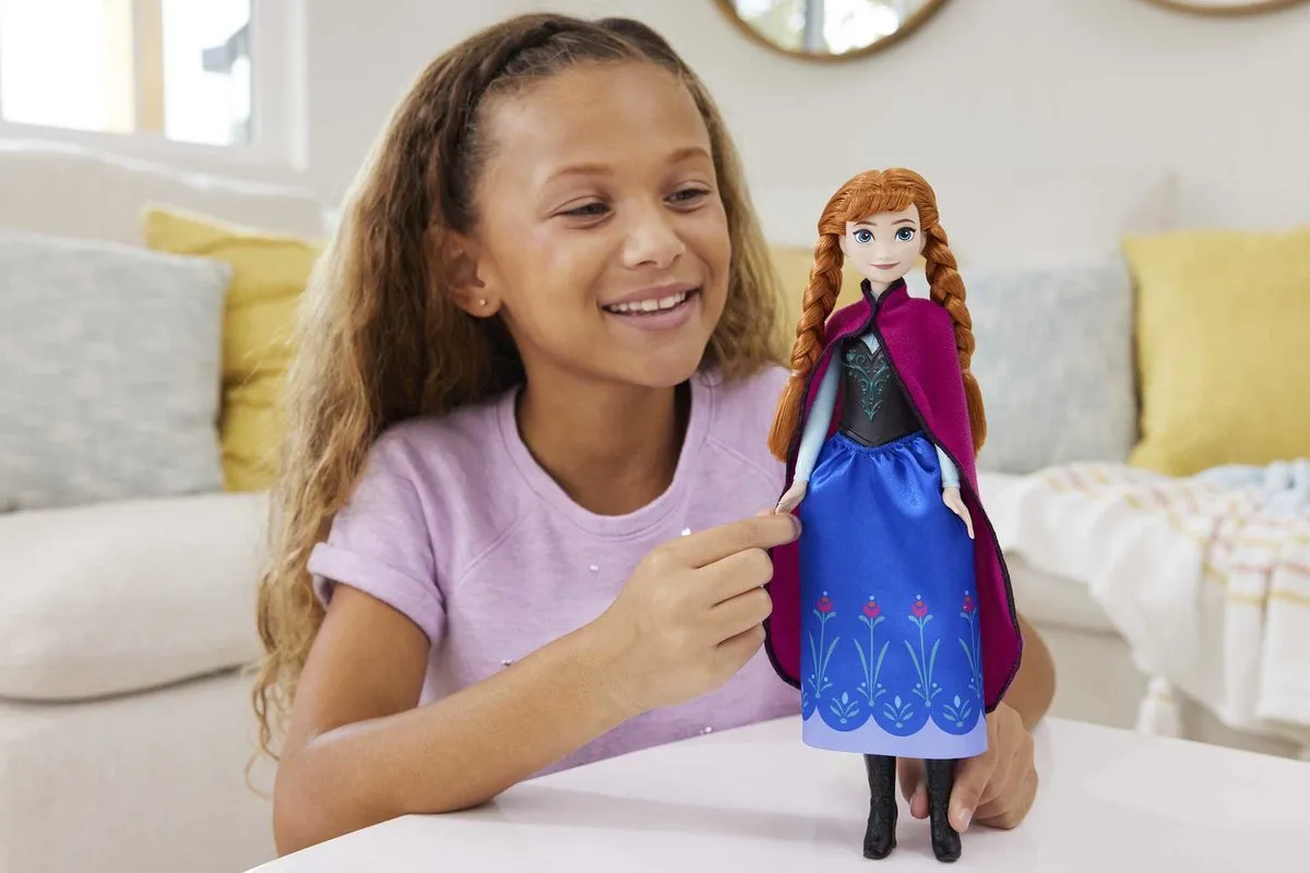 Disney Frozen Anna Pop HLW49 - Jurk met cape