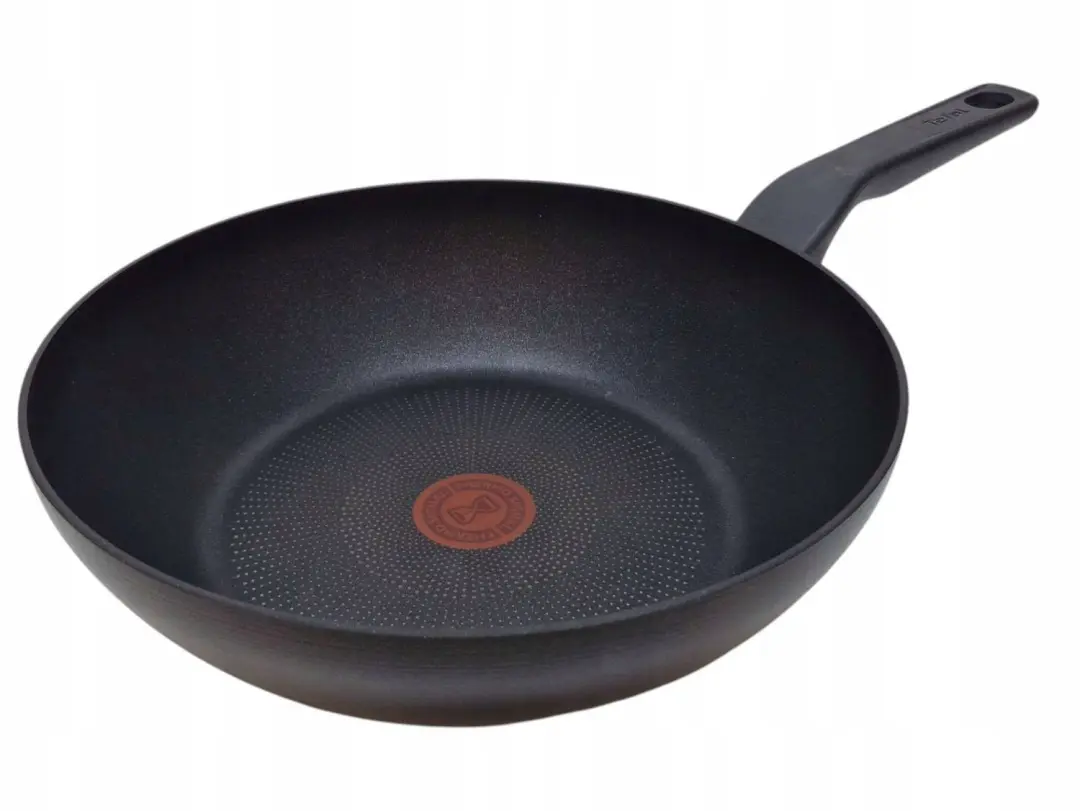 Tefal Wok Pan 28cm Titan Coating