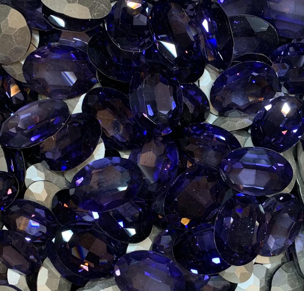 Swarovski Paarse Stenen 39mm - 10 Stuks