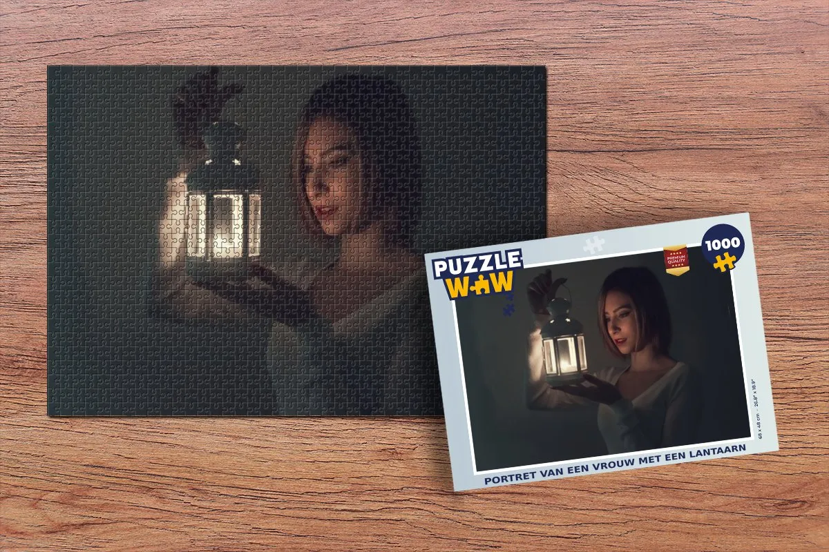 PuzzleWow Legpuzzel Portret van een vrouw met een lantaarn 1000 Stuks - Multicolor