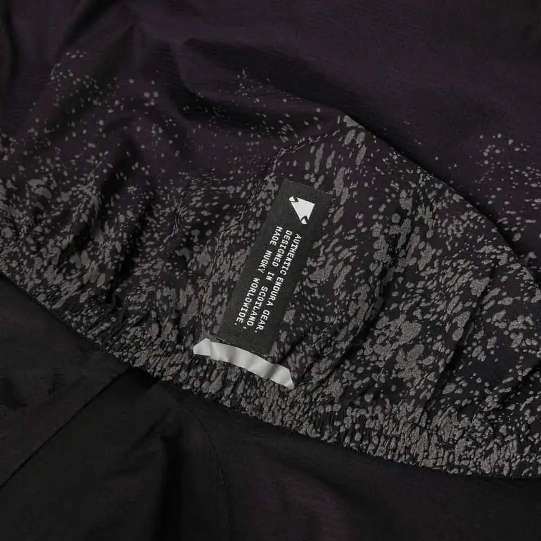 Endura Alltrack Race Cape Jas - Zwart L - afbeelding 2 van 3
