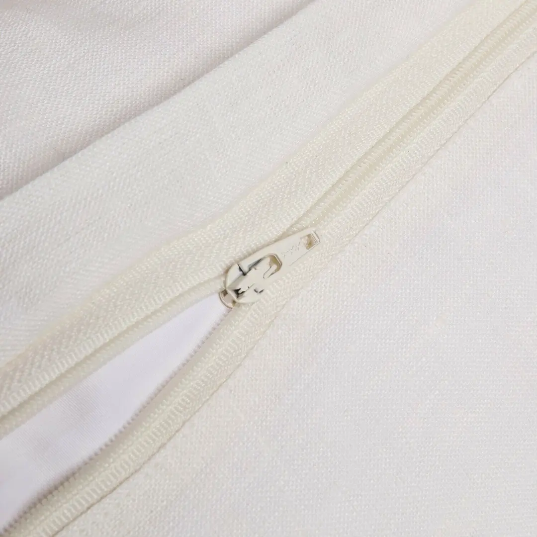 Loberon Kussenhoes Babrie - beige/rood - afbeelding 6 van 6