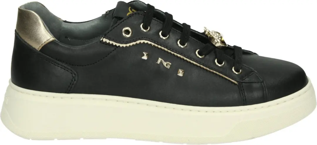 Nerogiardini Sneaker Zwarte Handschoen Nettuno Sandaal Tr Gonzaga 8004 Beige