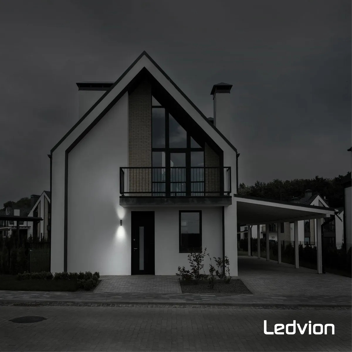 Ledvion 4x Wandlamp GU10 IP54 - Zwart met sensor